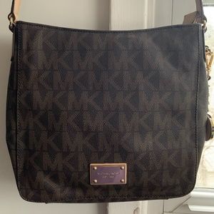 Michael Kors Crossbody